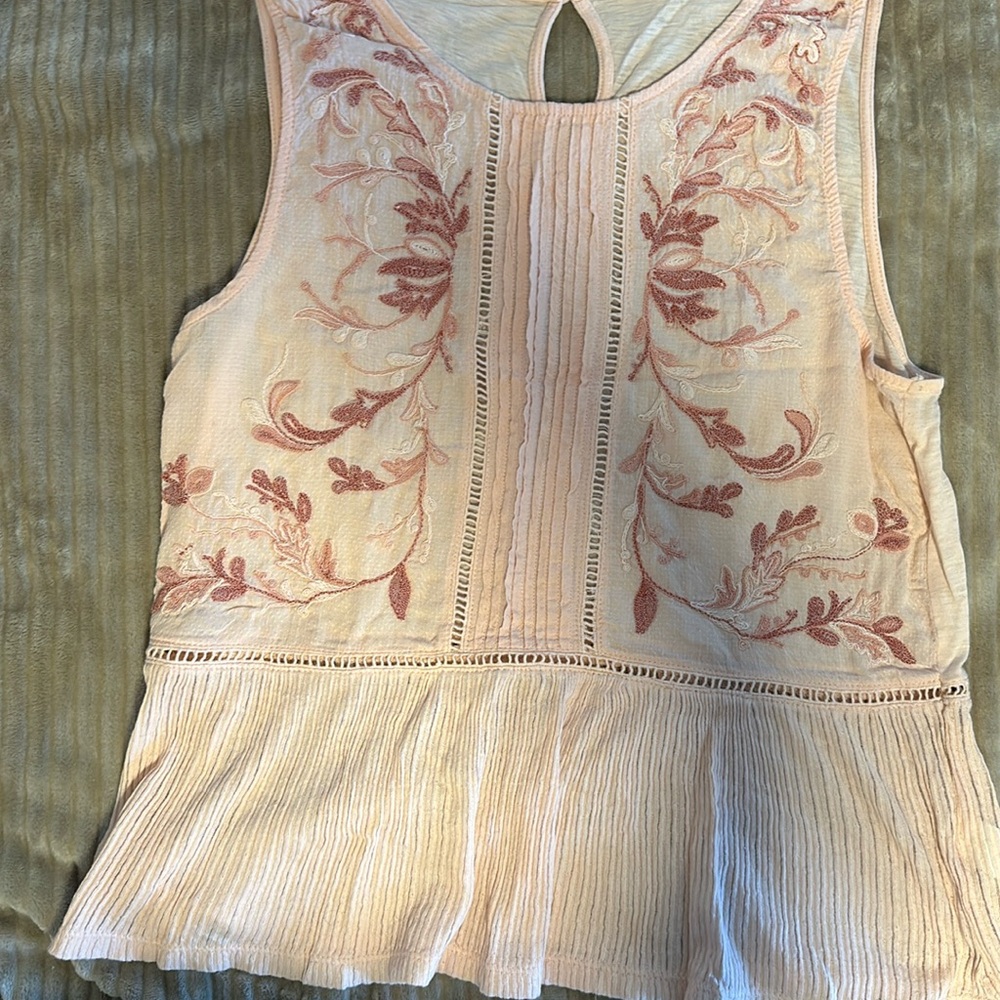 Lucky Brand top
